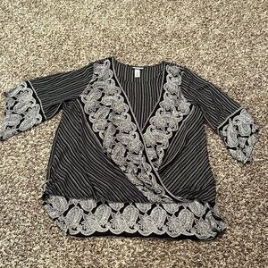 Ladies size 1X black and silver top from Catherine’s